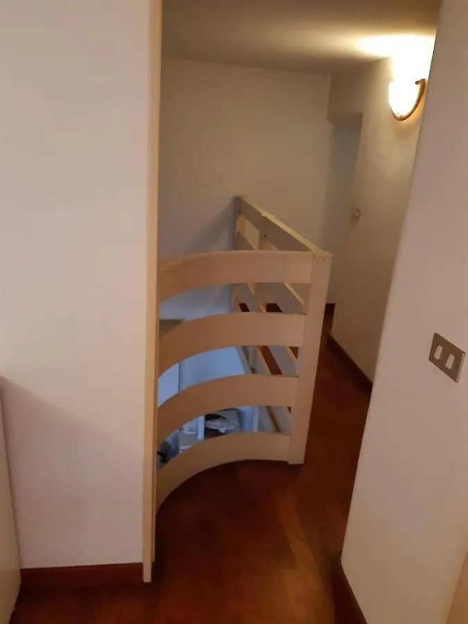 Yourvacanza Navigli Loft Apartment Milan