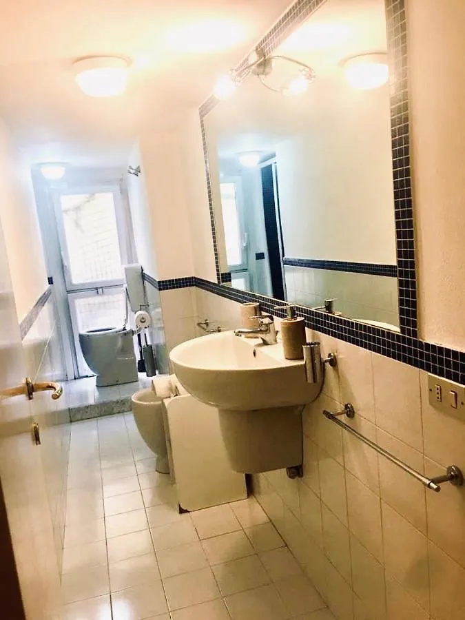 Yourvacanza Navigli Loft Apartment Milan