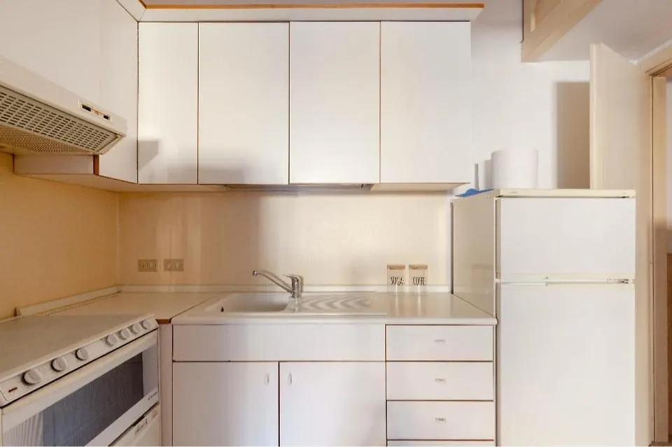 Yourvacanza Navigli Loft Apartment Milan 0*,